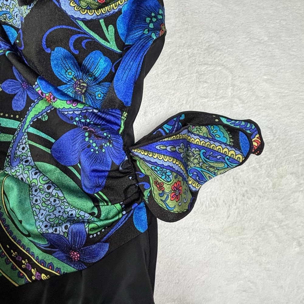 longitude swimsuit Size 10 One Piece Green Floral And Paisley Print Sarong Front - Picture 9 of 9